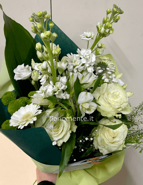 Bouquet di fiori bianchi