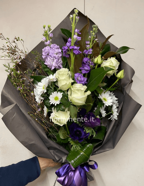 fascio fiori funebre